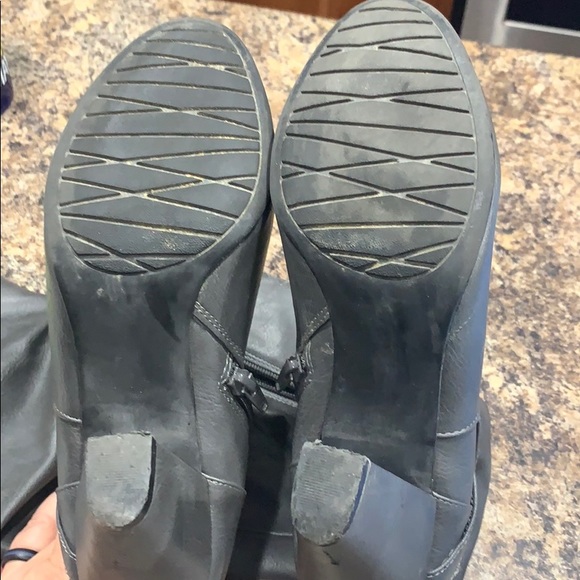 Nine West gray Dakota boots - Picture 8 of 16